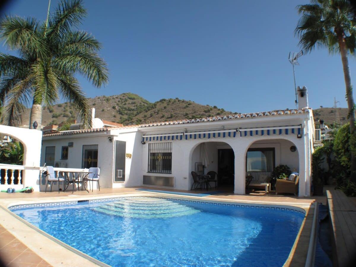 Ballyraine Nerja Extérieur photo